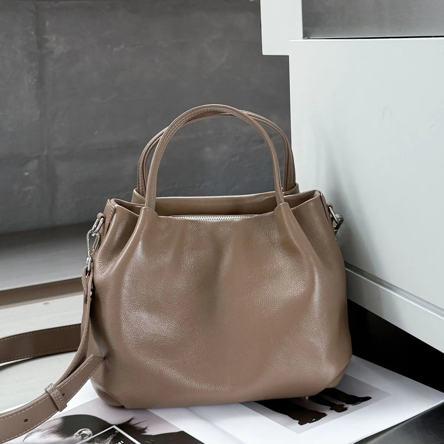 Bolsa Bucket Feminina em Couro Legítimo para Ombro e Transversal