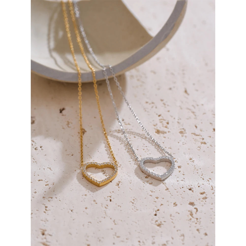 Colar Feminino Coração com Zircônia em Aço Inoxidável 4