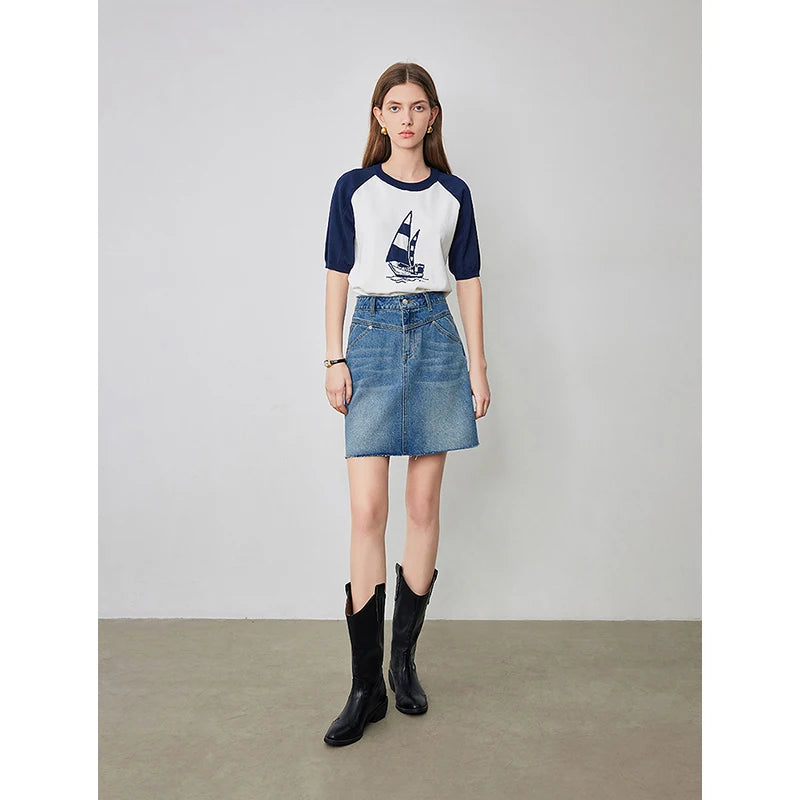 Saia Jeans Curta Feminina com Bolsos Cintura Alta