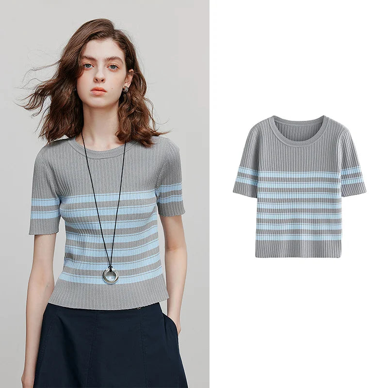Blusa Feminina de Tricô Manga Curta Minimalista