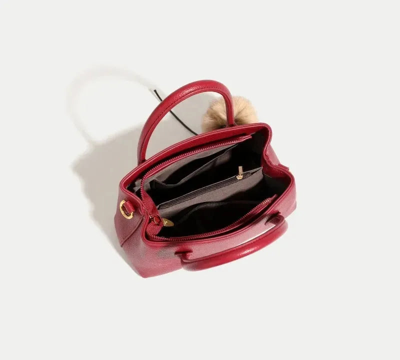 Bolsa Pequena de Mão Feminina em PU Couro Sintético com Alça Transversal