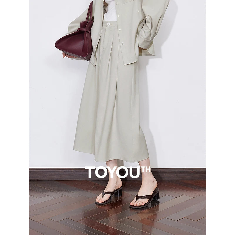 Saia Midi Feminina com Bolsos Evasê Evasê