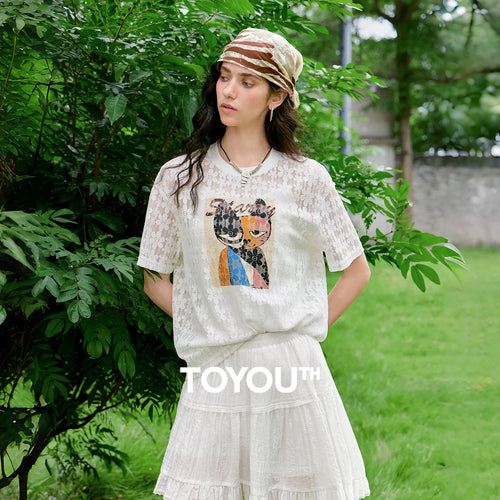 Blusa Feminina de Renda Vazado com Estampa Gato