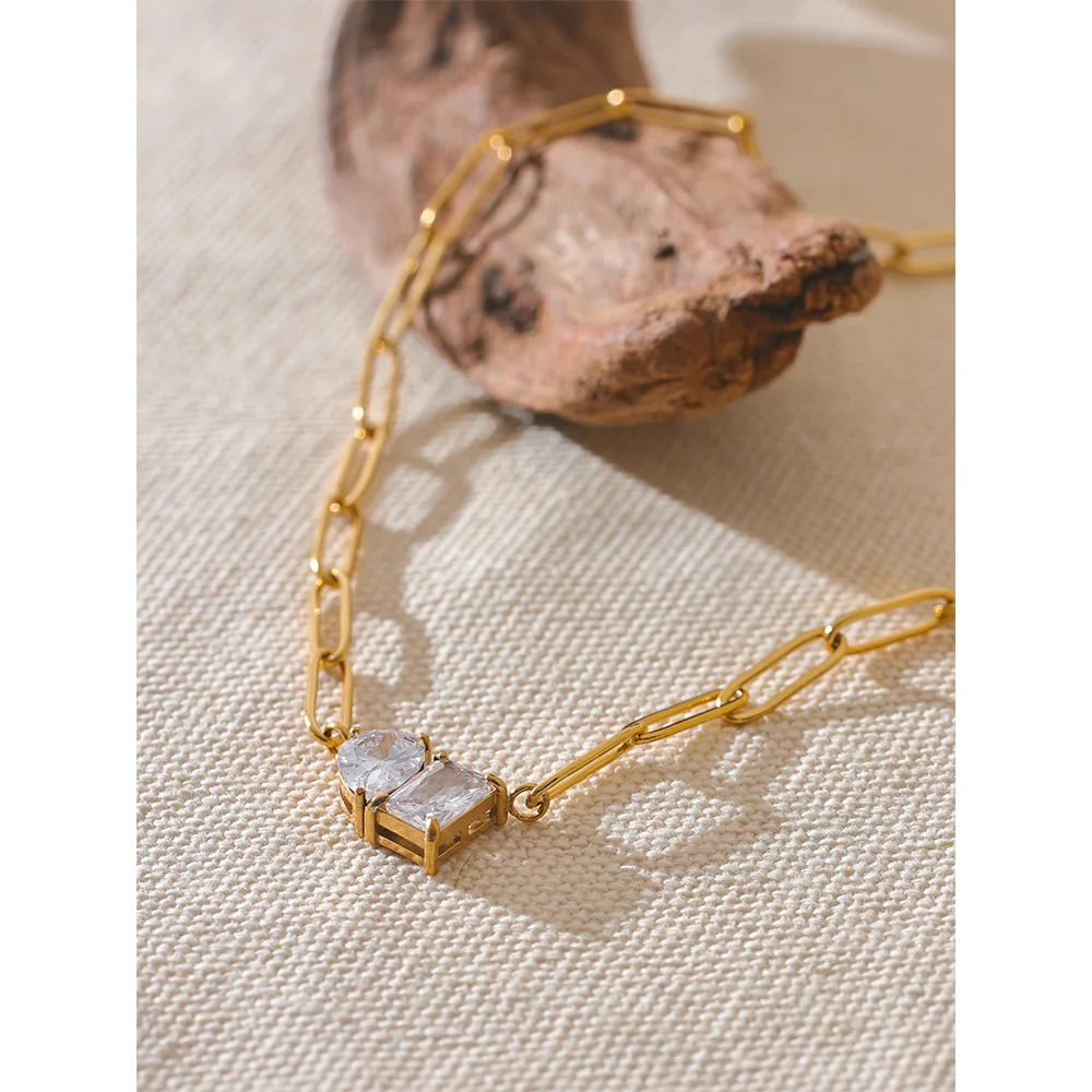 Colar Feminino Gota com Zircônia em Aço Inoxidável 12