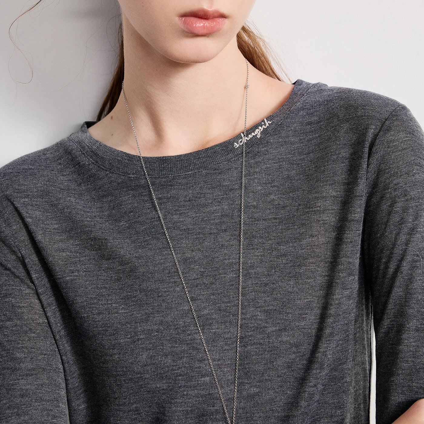 Blusa Feminina de Lã com Bordado e Manga 3/4