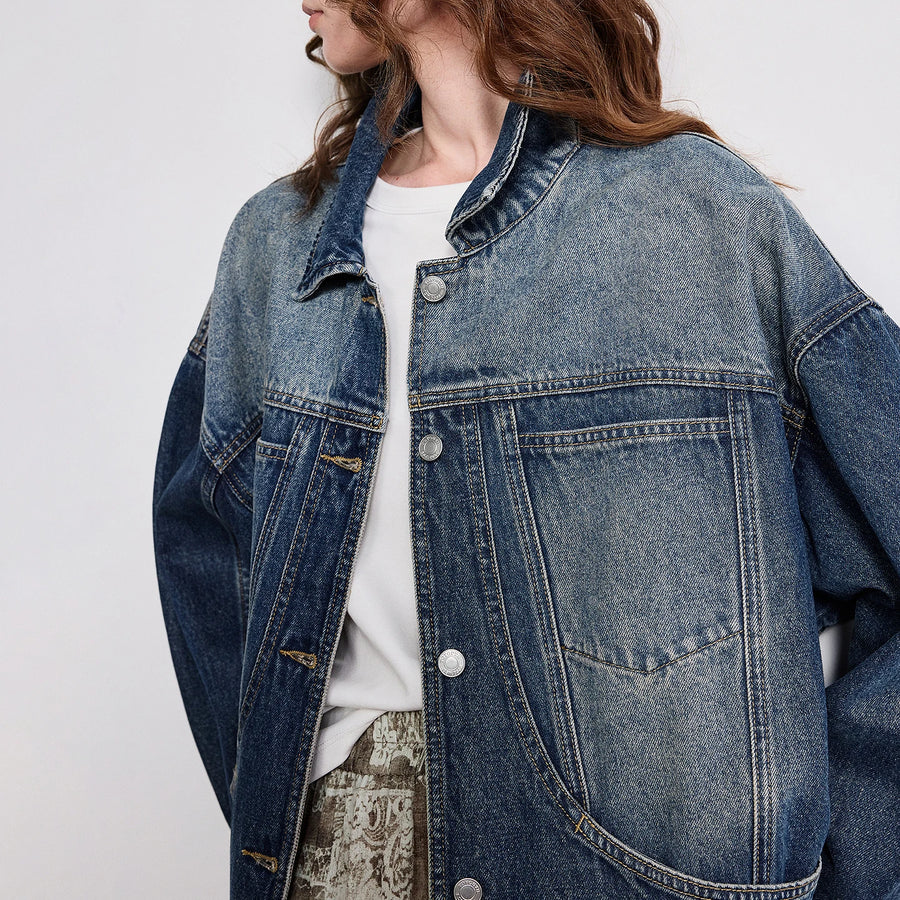 Jaqueta Jeans Feminina Cropped Destroyed com Bolsos