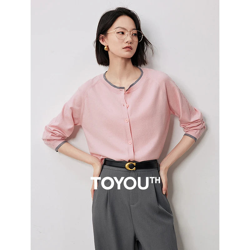 Cardigan Bicolor com Gola Redonda e Botões