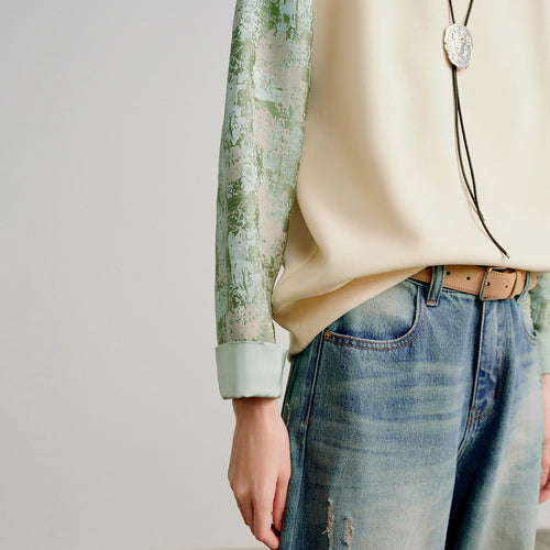 Moletom Feminino Efeito Duas Peças com Recortes Jacquard