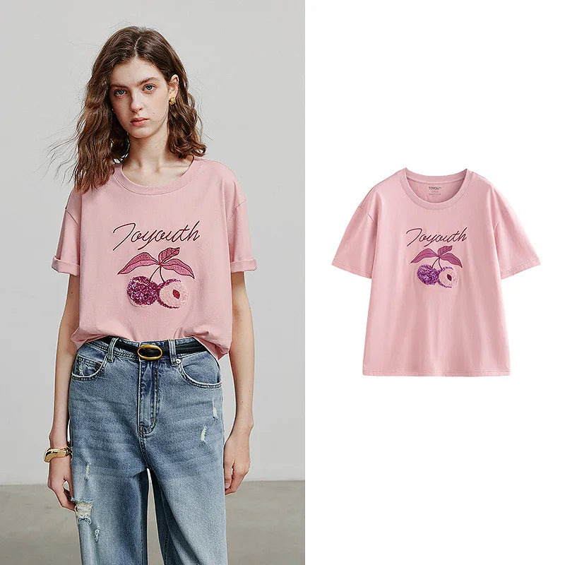 Camiseta Feminina de Algodão com Bordado Cereja e Paetê