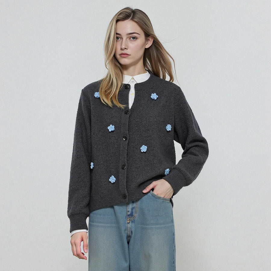 Cardigan Feminino de Tricô com Flor 3D e Toque Macio