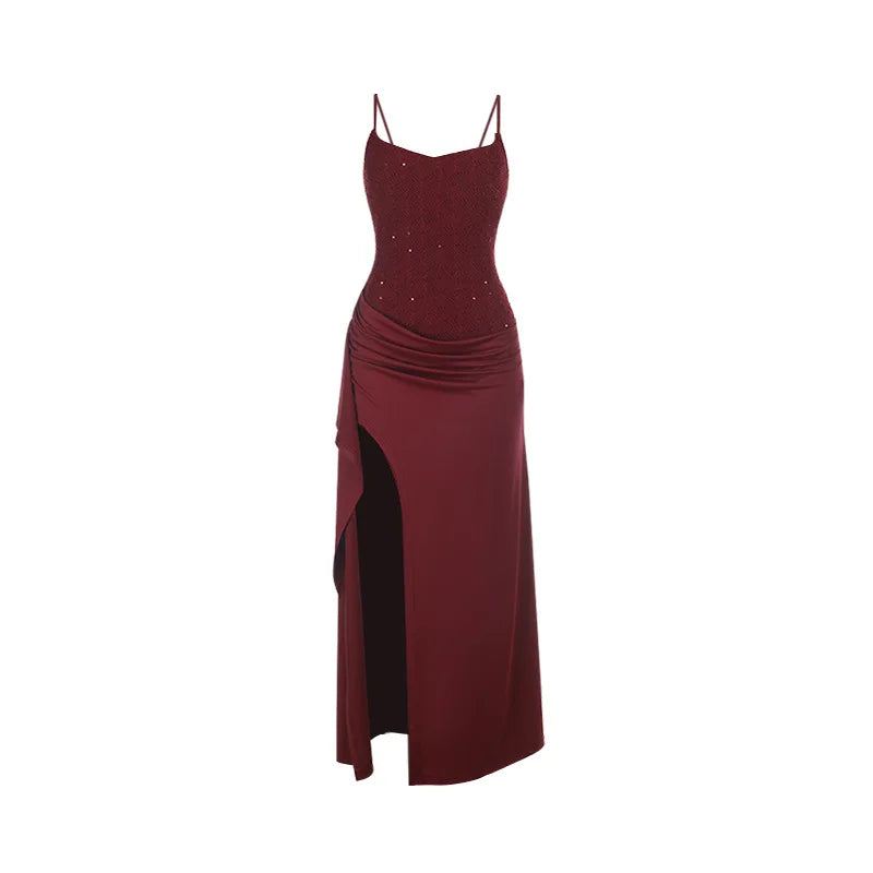 Vestido Longo Feminino Texturizado com Pregas e Fenda Alta Burgundy