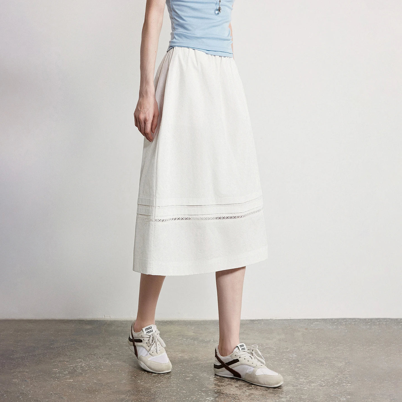 Saia Midi Feminina com Renda Patchwork Evasê