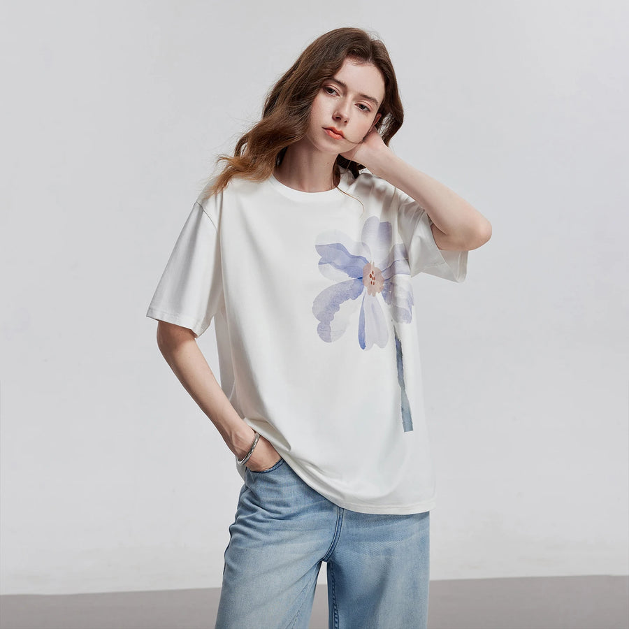 Camiseta Feminina de Liocel e Algodão com Estampa Lírio