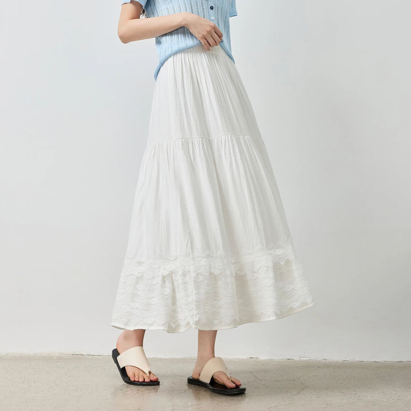 Saia Midi Feminina com Renda Patchwork Texturizada