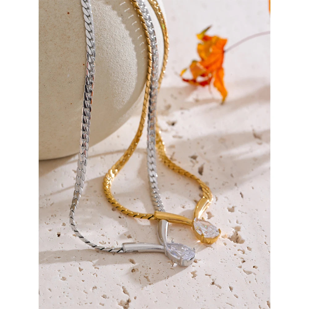 Colar Feminino Gota com Zircônia em Aço Inoxidável 10