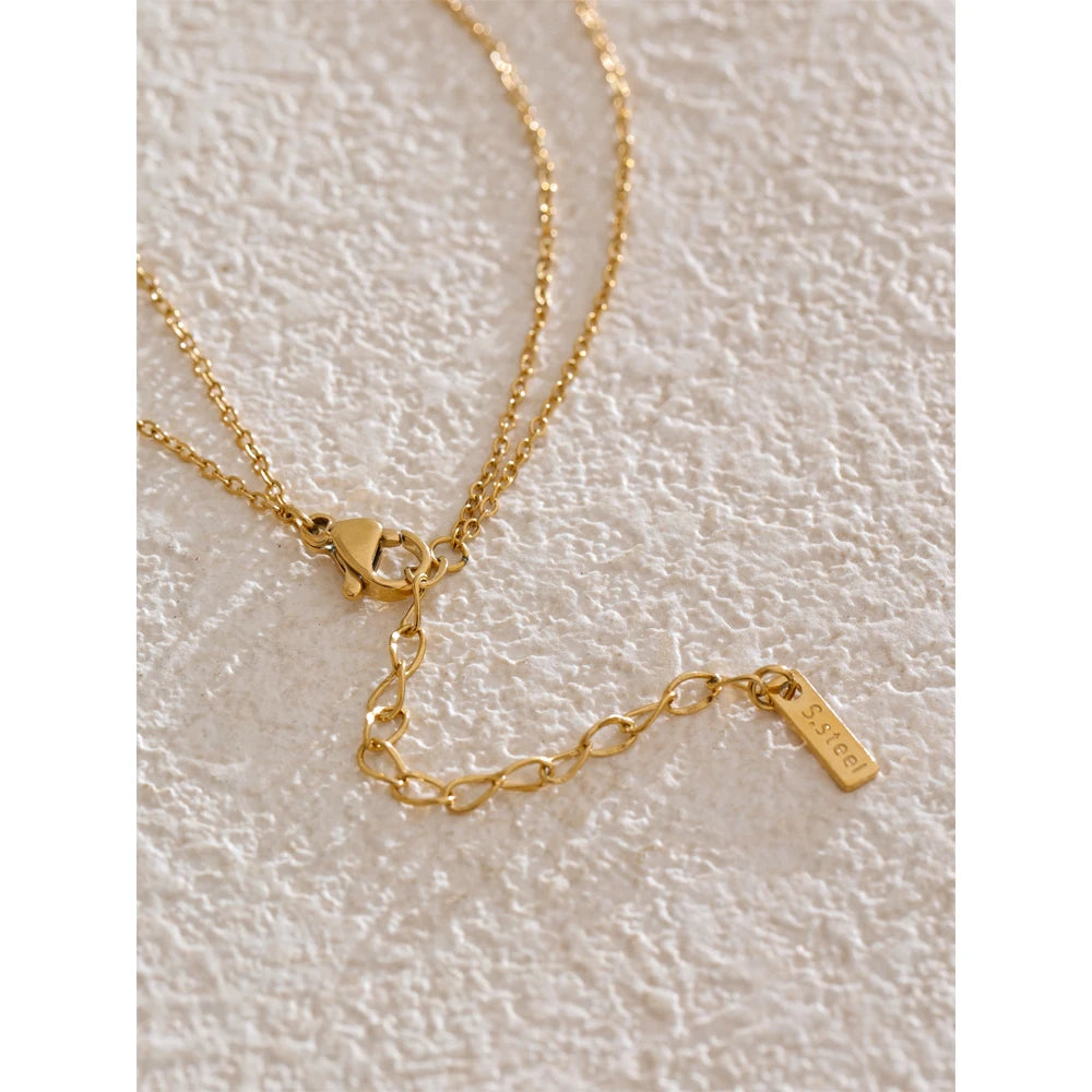 Colar Feminino de Camadas Estrela com Zircônia em Aço Inoxidável