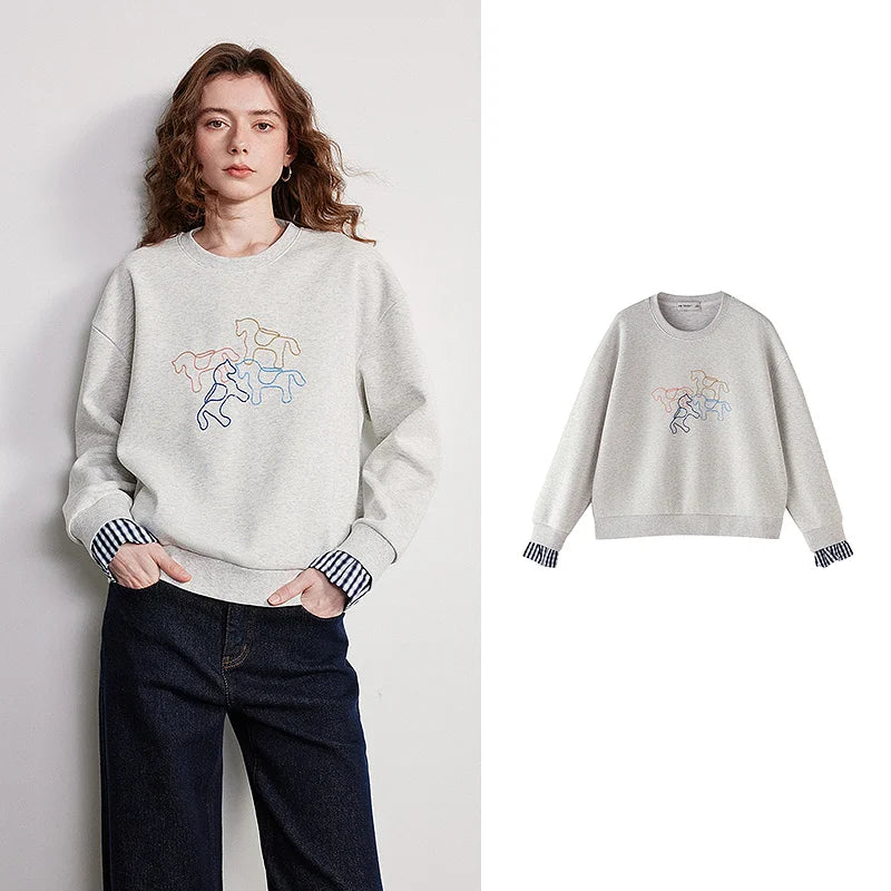 Moletom Feminino Xadrez com Pônei Bordado e Efeito Duas Peças