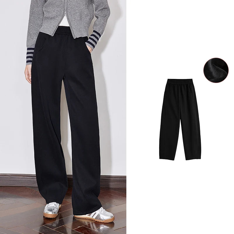 Calça Moletom Feminina Barrel Peluciada com Cós Elástico
