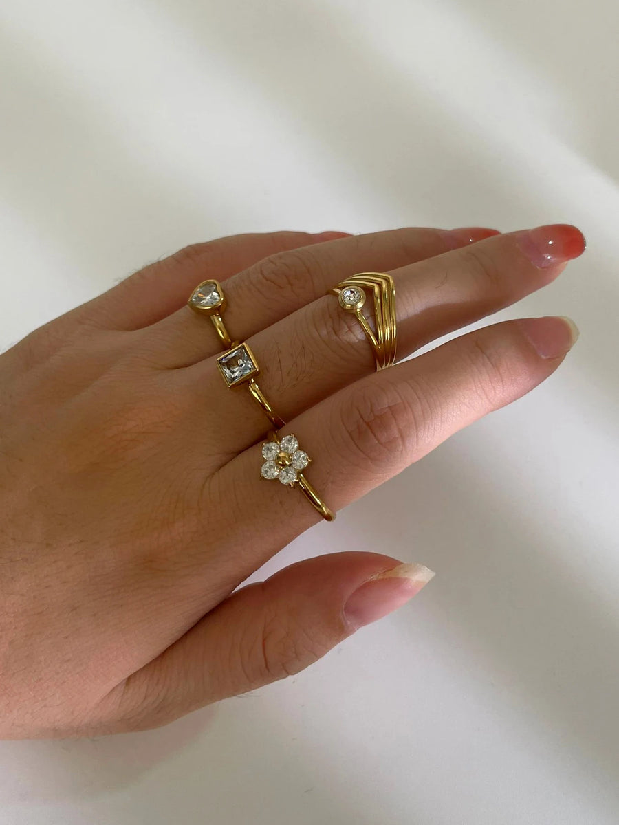 Conjunto de Anéis Abertos com Cristais e Formas Geométricas