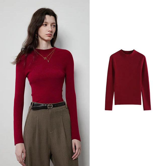 Suéter Feminino de Tricô com Gola Alta Curta