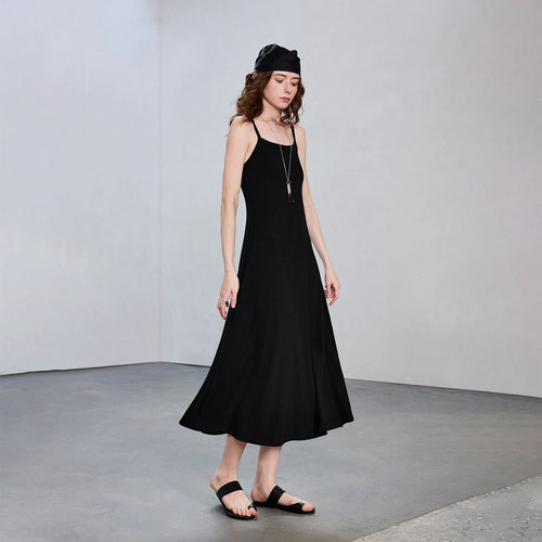Vestido Longo de Malha com Modelagem Ajustada