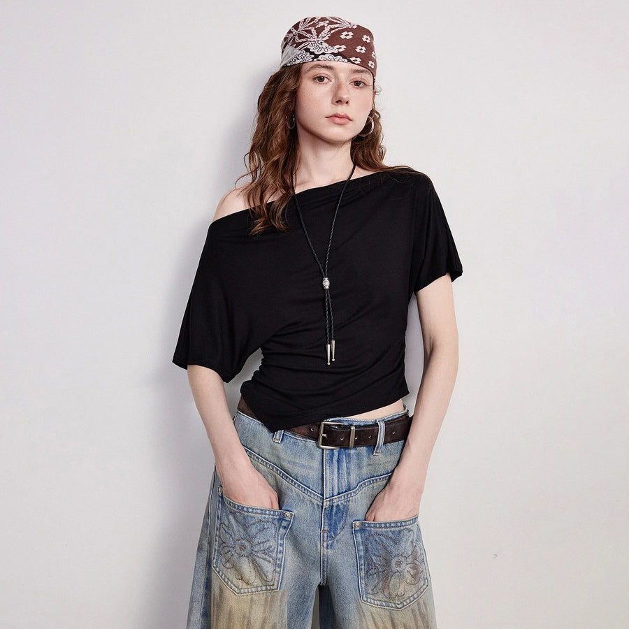 Blusa Feminina Cropped de Algodão com Ombro Assimétrico