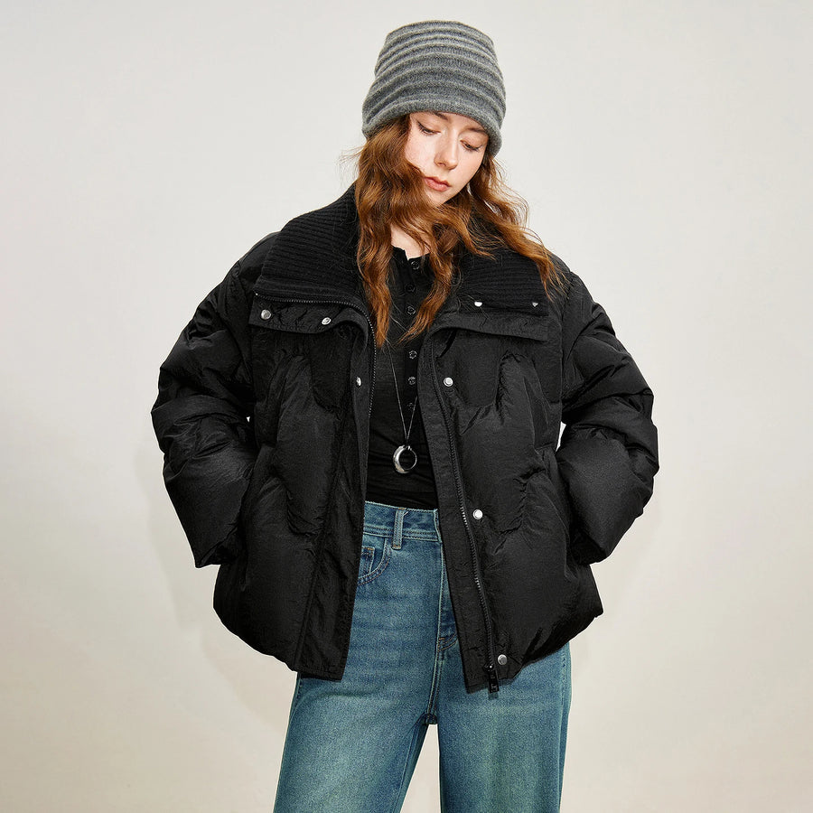 Jaqueta Puffer Feminina Curta 90% Plumas com Gola de Tricô