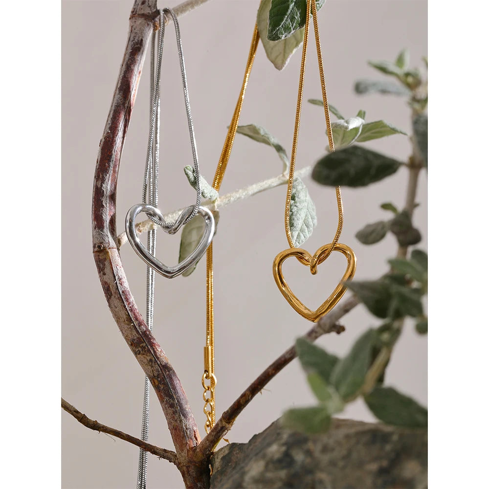 Yhpup Minimalist Golden Stainless Steel Heart Hollow Pendant Necklace for Women Rust Proof Stylish Charm Jewelry Bijoux Femme