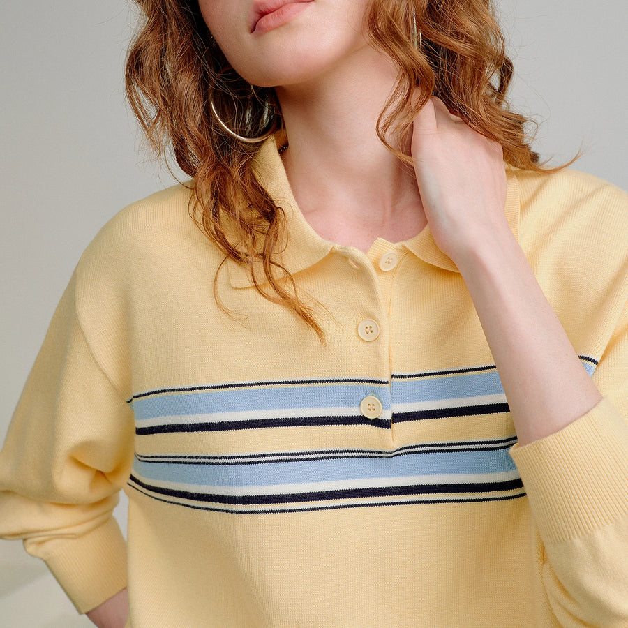 Polo de Tricô Feminina Listrada em Viscose com Botões