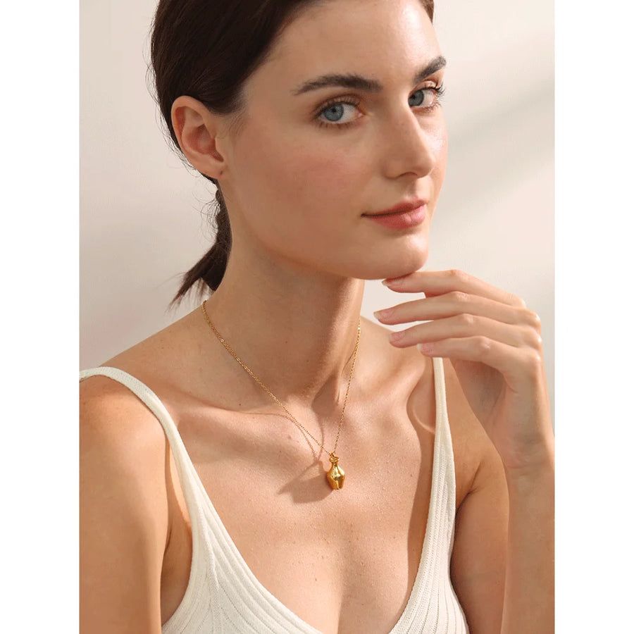 Colar Feminino Gota em Aço Inoxidável 9