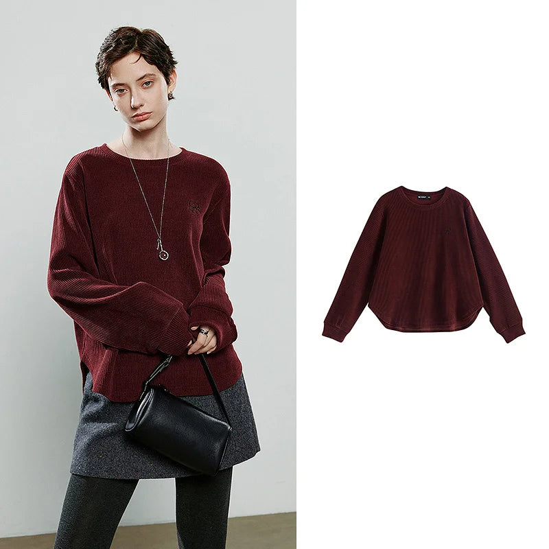 Blusa Feminina Assimétrica Oversized com Barra Curva