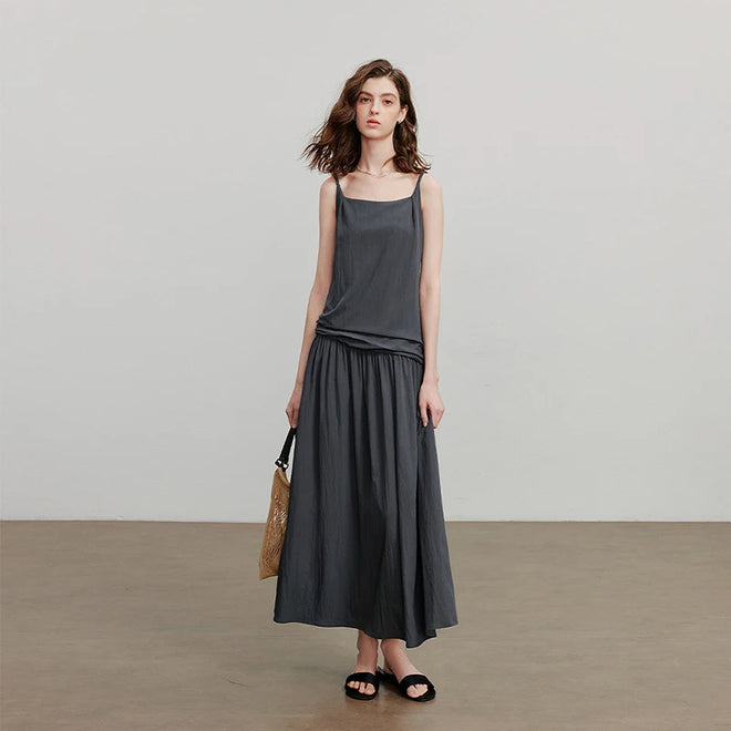 Vestido Midi de Viscose com Decote Quadrado e Pregas