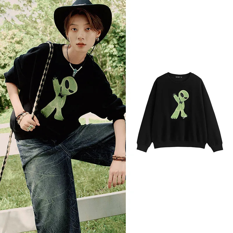 Moletom Feminino com Aplique de Alien e Toque Estruturado