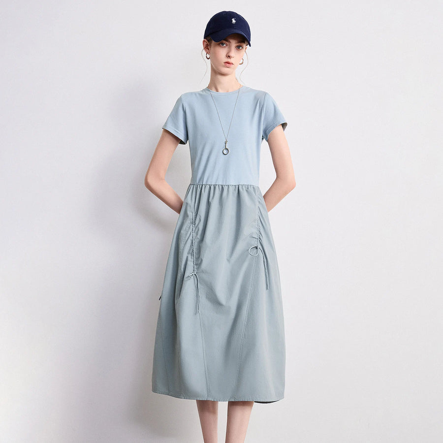 Vestido Midi de Liocel e Algodão com Recortes