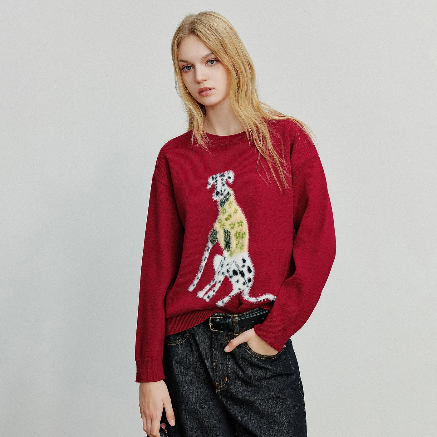 Suéter Feminino com Jacquard de Cachorro e Toque Macio