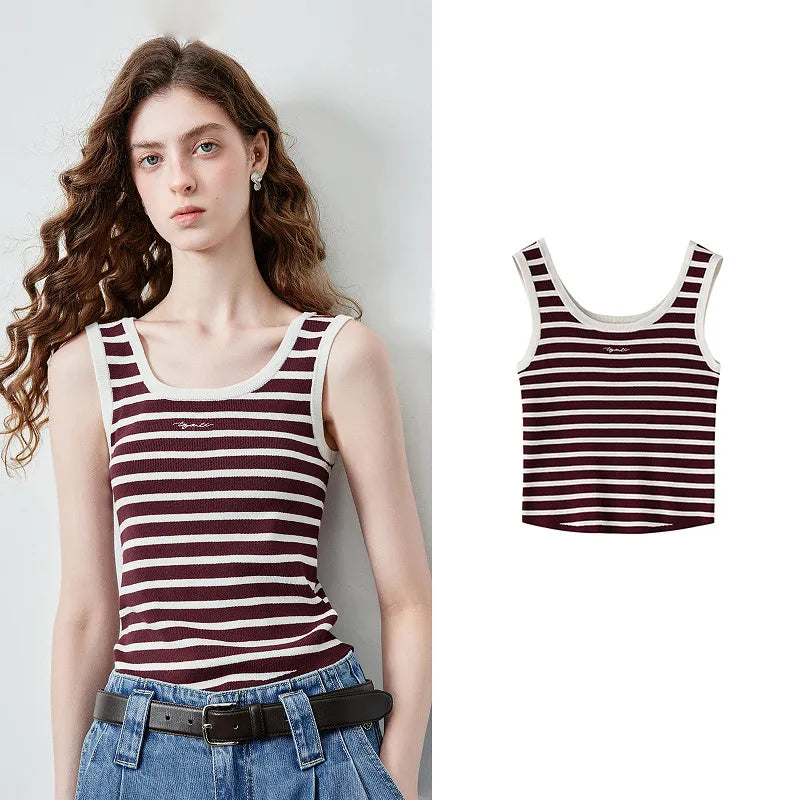 Blusa Feminina de Tricô com Lã e Barra Assimétrica