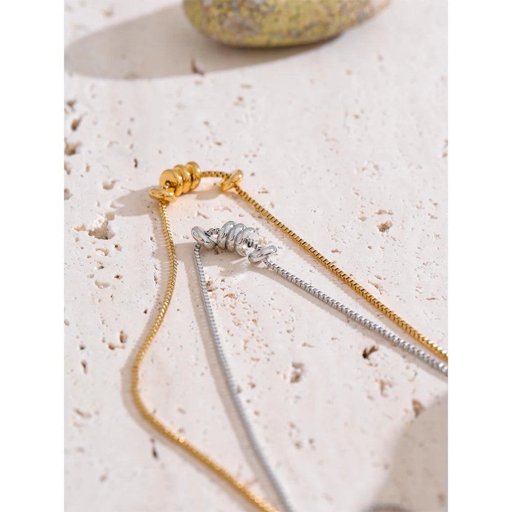 Colar Feminino Redondo com Zircônia em Aço 316L