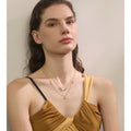 Colar Feminino de Camadas Gota com Pérola em Aço 316L