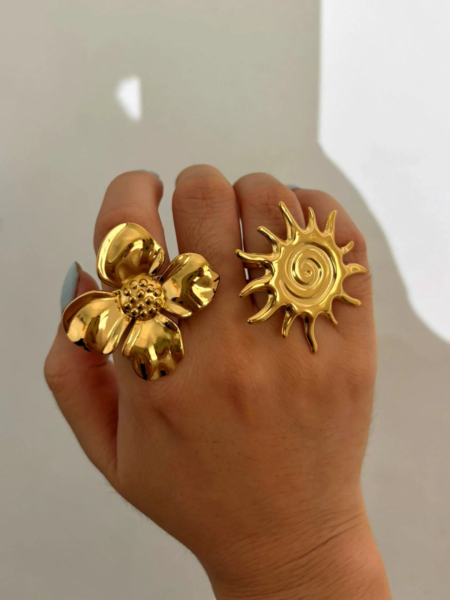 Anel Aberto Coração, Flor, Sol e Lua com Banho Ouro 18K