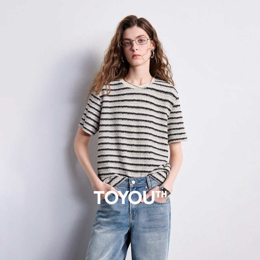 Blusa Feminina Listrada Texturizada Gola Redonda