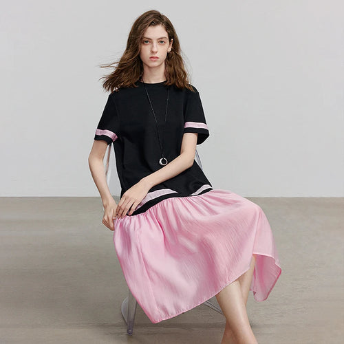 Vestido Midi Bicolor com Manga Curta e Caimento Solto