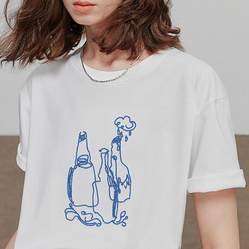 Camiseta Feminina Casual com Bordado Cartoon
