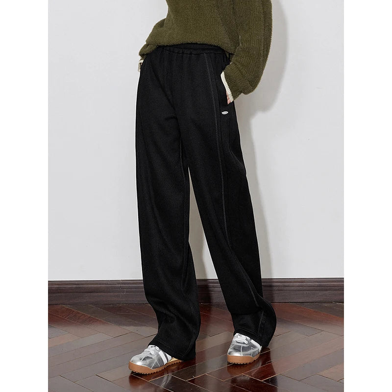 Calça Moletom Feminina Peluciada com Cordão