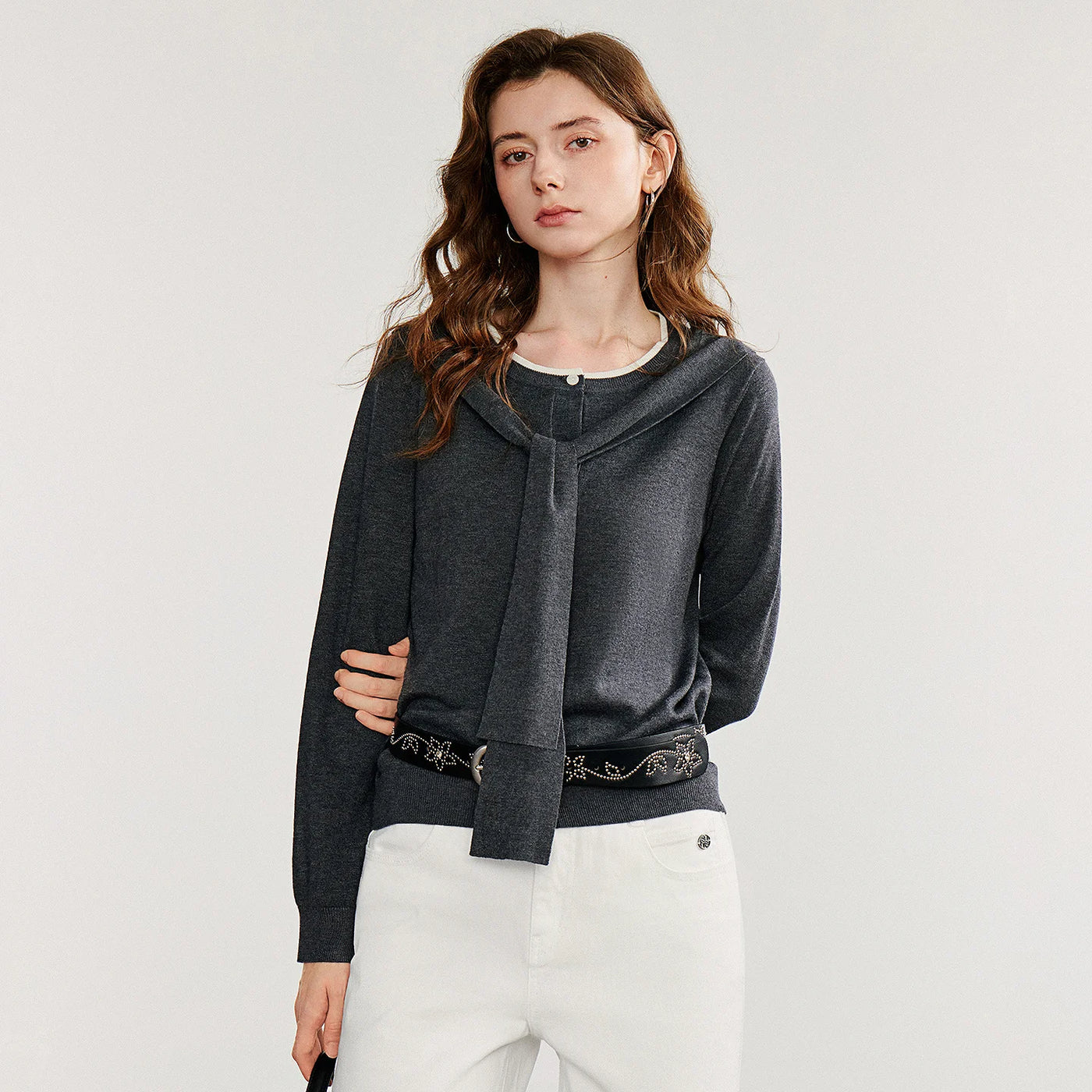Blusa Feminina de Tricô Efeito Duas Peças com Xale