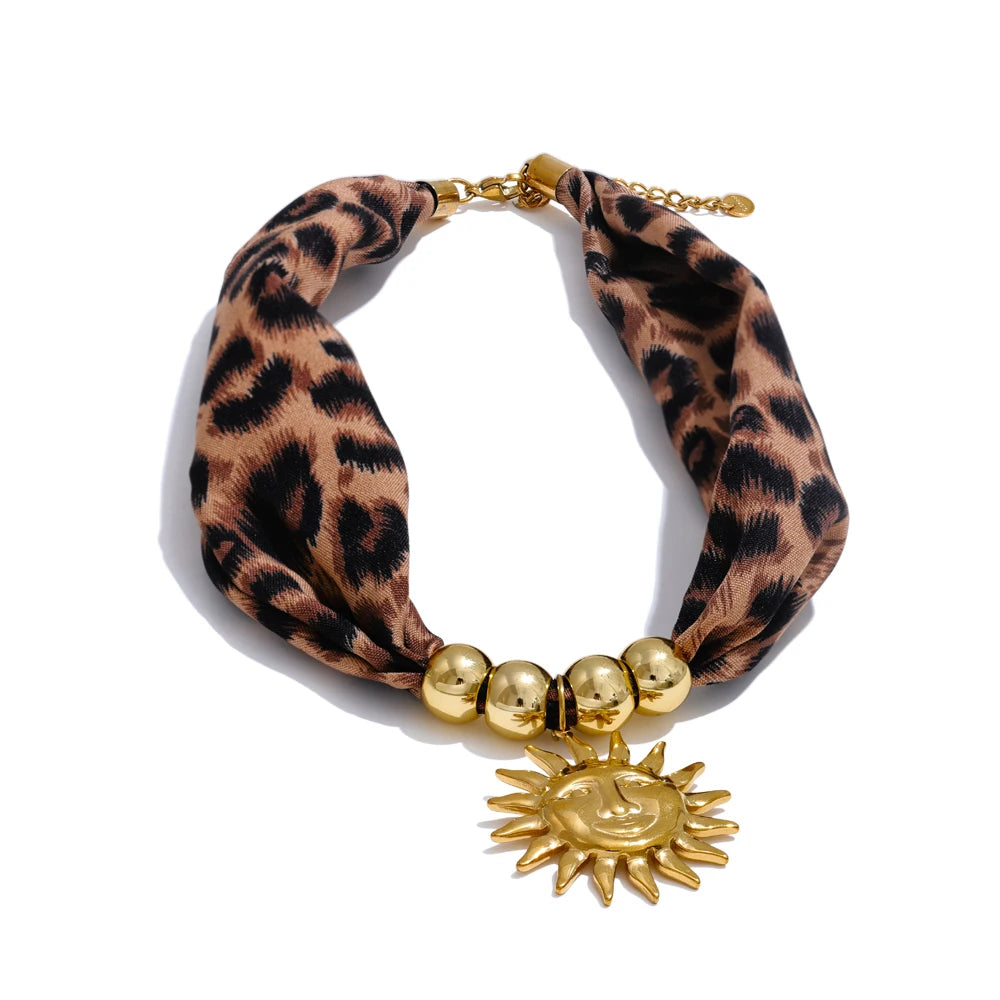 Colar Feminino Flor em Aço Inoxidável 2 Sun