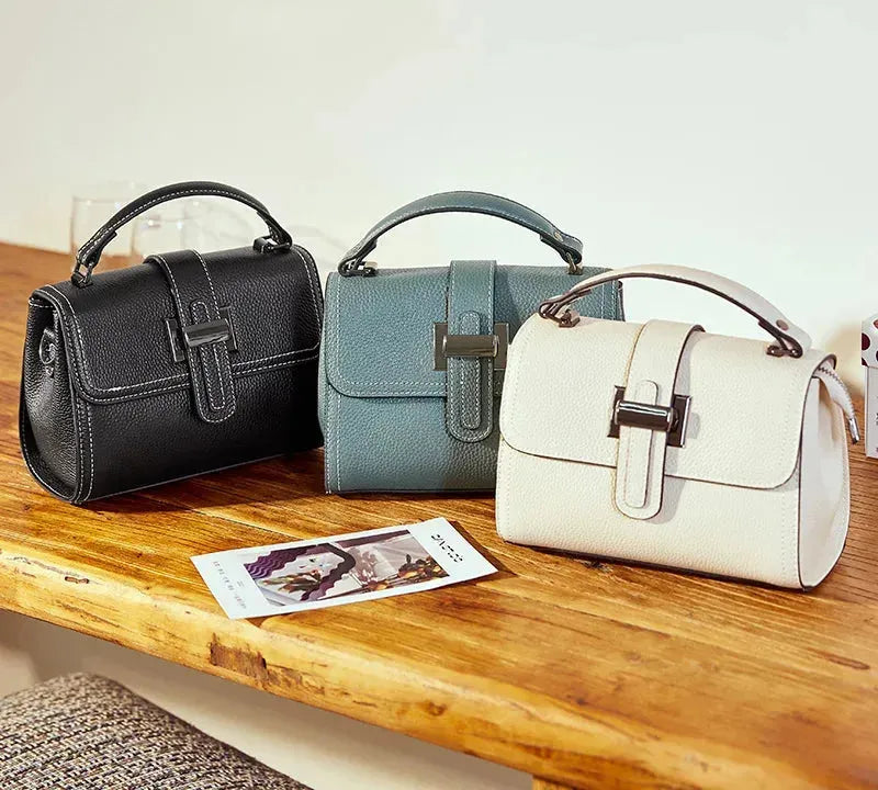 Bolsa feminina pequena de couro legítimo transversal quadrada com alça única
