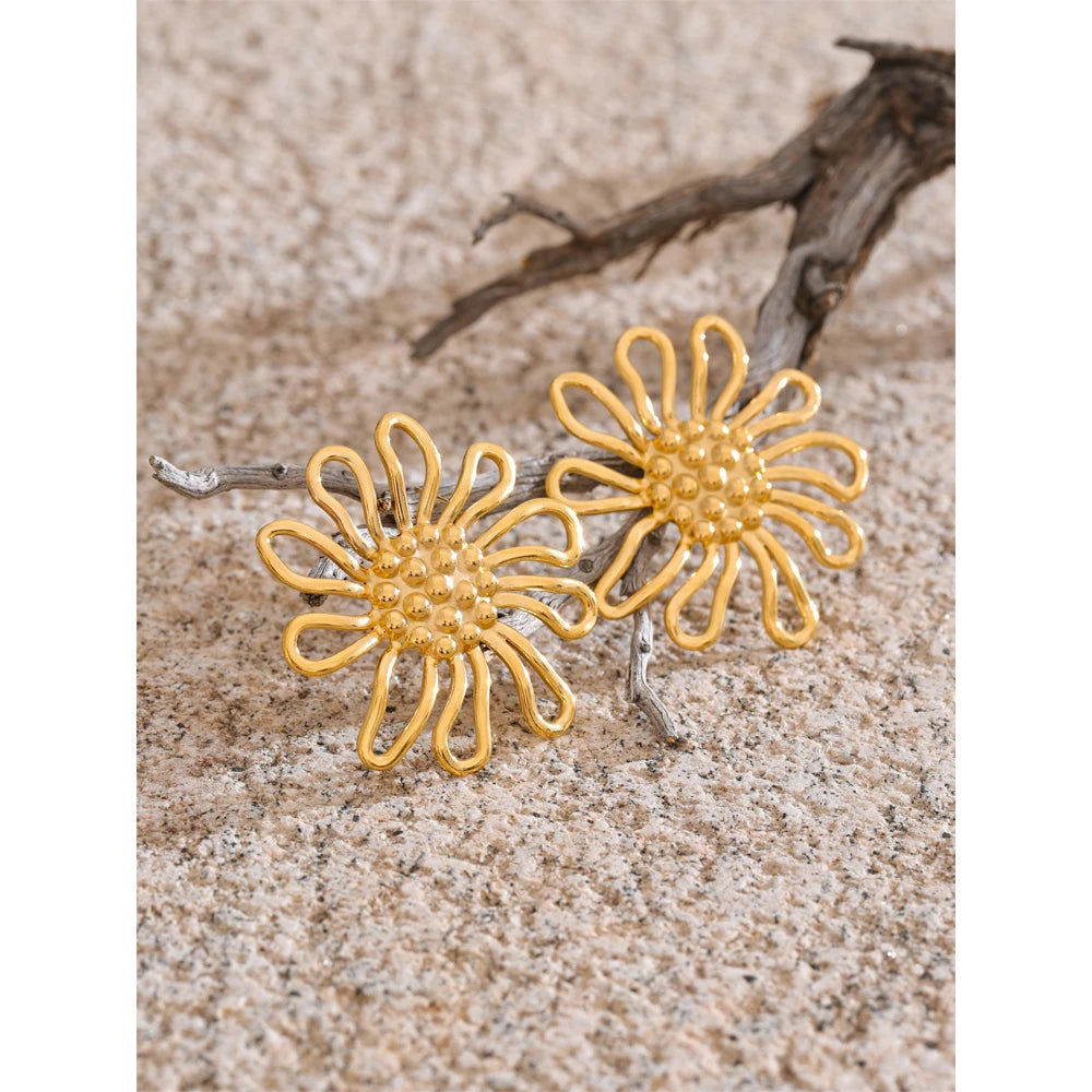 Brinco Flor Dourado