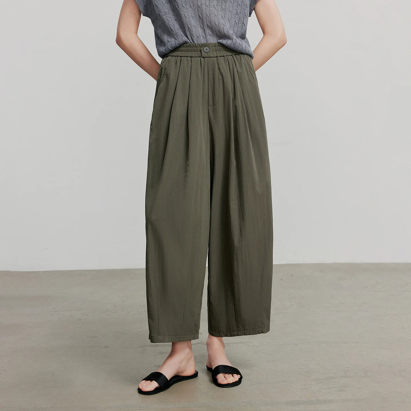 Calça Wide Leg Feminina Texturizada com Pregas