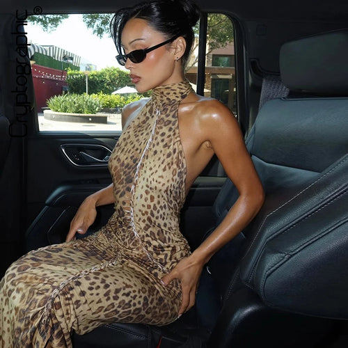 Vestido Longo Feminino Animal Print com Costas Abertas