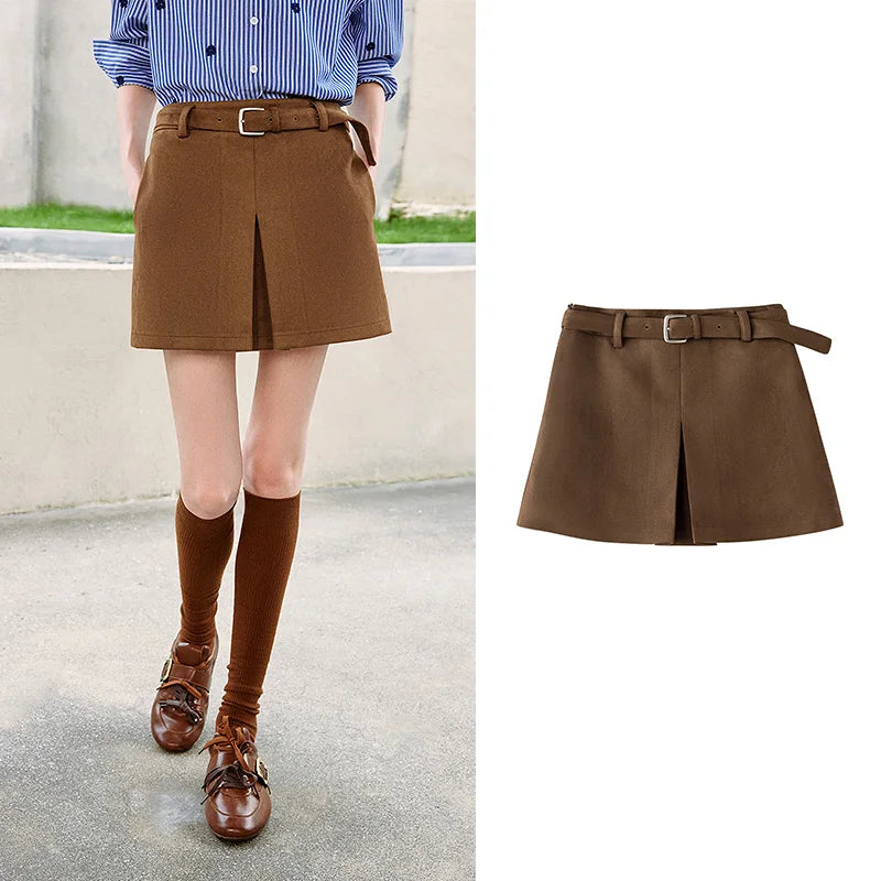 Short Saia Feminino Suede com Pregas e Cinto